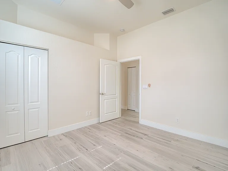 14854 Toscana Way — Photo 31