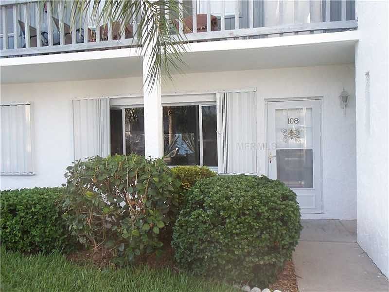 1st image of 22375 Edgewater Dr #B