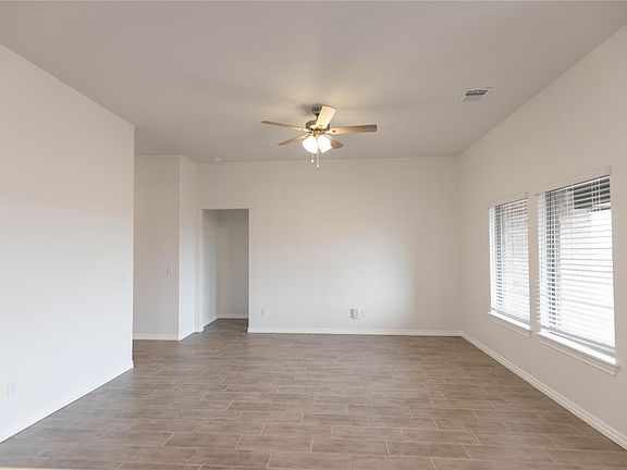 3rd image of 9217 NW 119th St