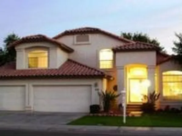 1225 E Azure Sea Ln, Gilbert, AZ 85234