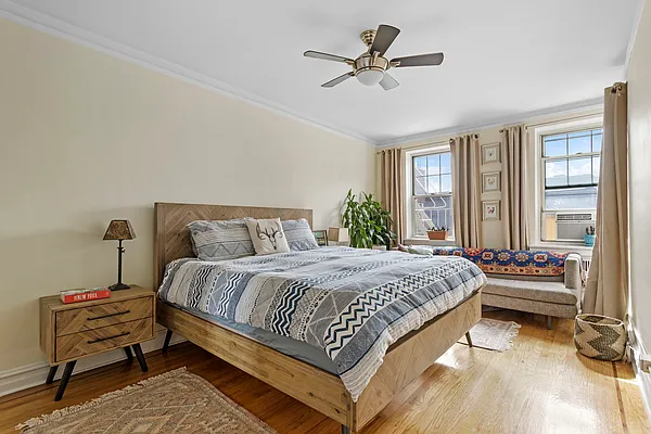 Sold by Compass | media 21