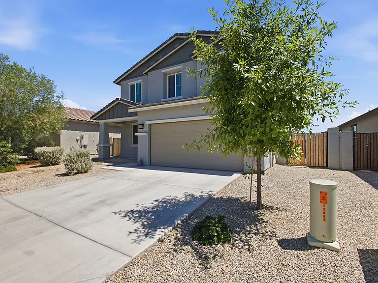 17851 W Daley Ln — Photo 30