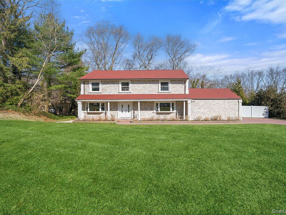 1st image of 10 Mont Avenue
