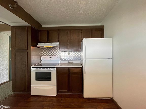3rd image of 2700 N Shore Dr #604