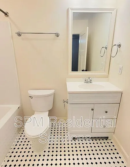 408 Pine Hills Dr — Photo 15