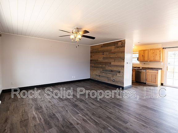 4th image of 4709 Windmill Rd