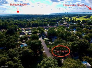 1212 Pine Ave NW, Largo, FL 33770