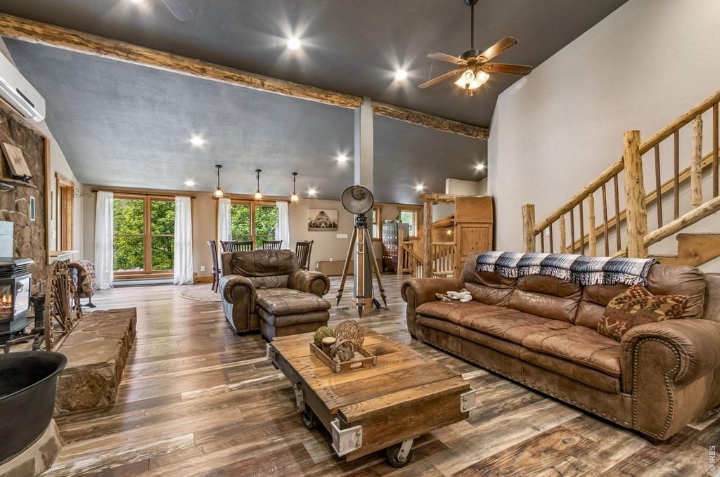 50 Cedar Brook Ln