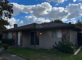 4560 Del Rio Rd, Sacramento, CA 95822