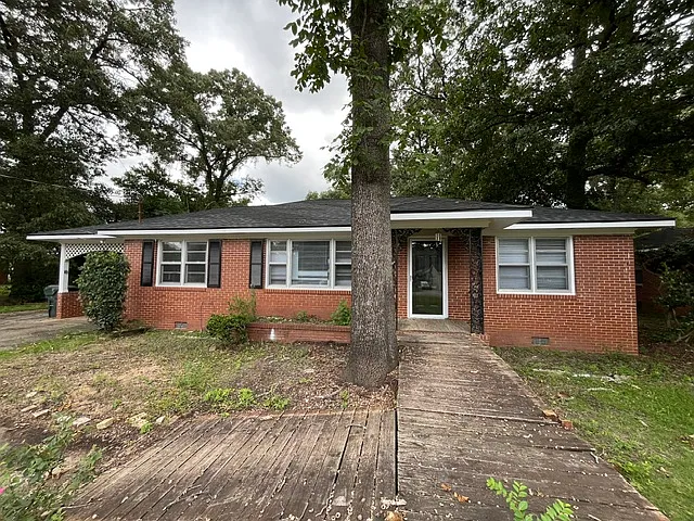 3 bed, 1457 sqft, $1,500 — Photo 1