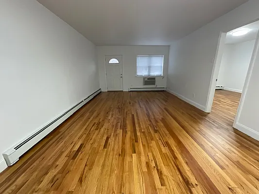 Rented by Modern Spaces | media 3