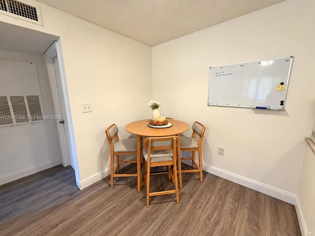 Biscayne Beach Club Condo — Photo 3