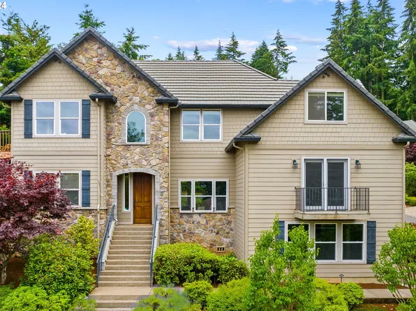 3396 Southview Dr, Eugene, OR 97405
