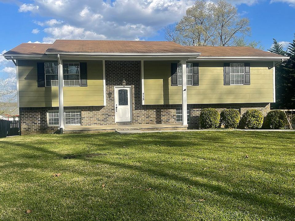 1st image of 715 Mansion Hill Cir NE