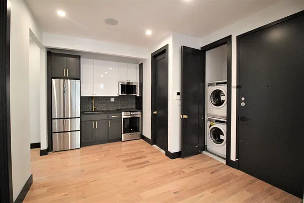 Rented by Hagstrom Management Inc | media 55