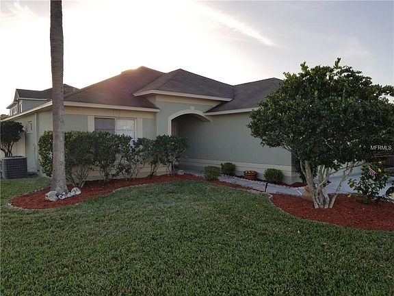 2nd image of 27841 Breakers Dr