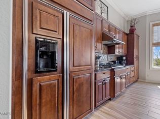 41711 N PINION HILLS Court, Anthem, AZ 85086