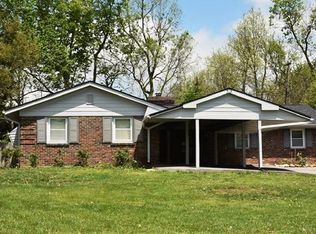 573 Dover Rd, Lexington, KY 40505