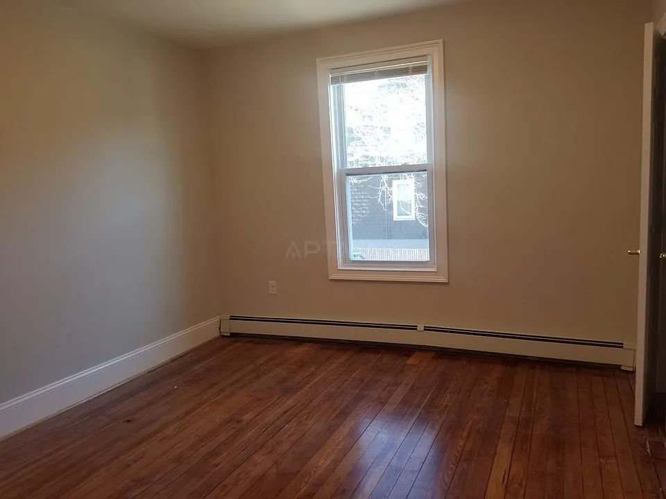 47 Fremont St #2
