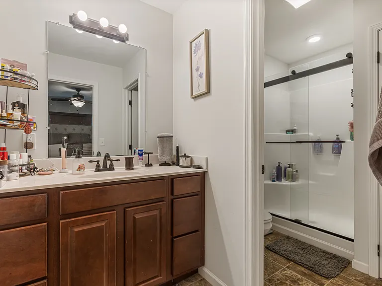 188 Park Ave — Photo 13