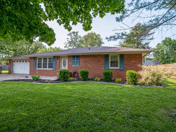 114 Cottonwood Dr, Anderson, IN 46012