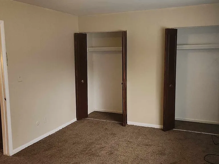 13910 Southfield Fwy #60 — Photo 3