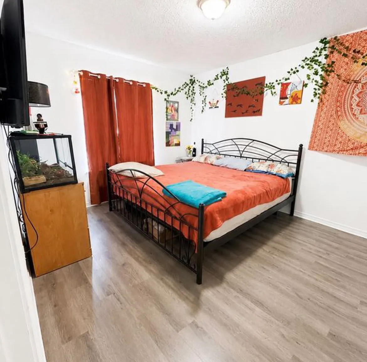 2 bed, 990 sqft, $850 — Photo 3