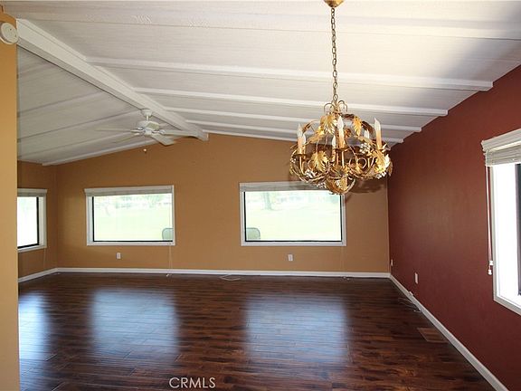 3rd image of 39105 Manzanita Dr
