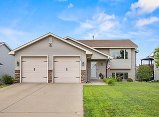 1753 Sequoia Ln, New Richmond, WI 54017