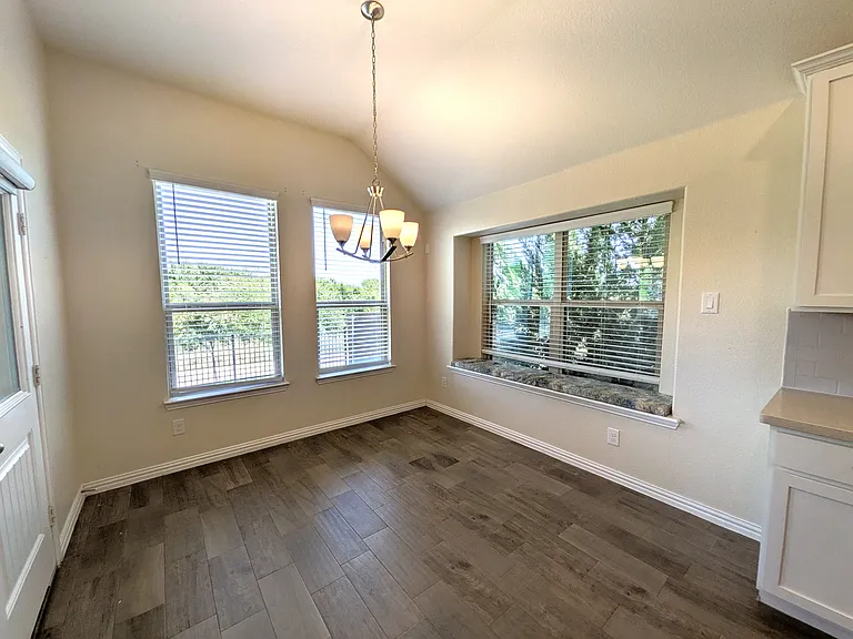 9324 Bronze Meadow Dr — Photo 13