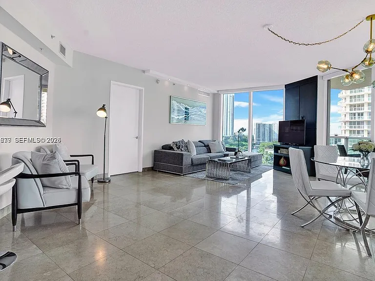 150 Sunny Isles Blvd #1805 — Photo 2