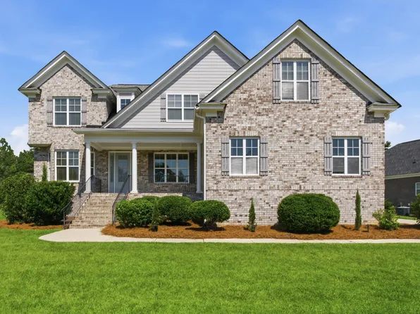49 Sweetspire Dr, Elgin, SC 29045