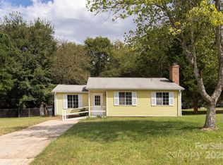 1704 Rice Planters Rd, Charlotte, NC 28273