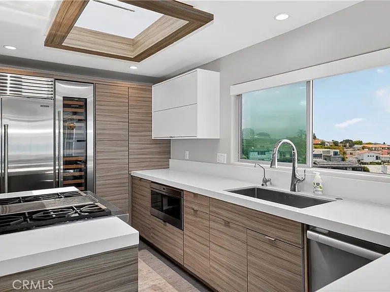 855 Santa Ana St — Photo 14