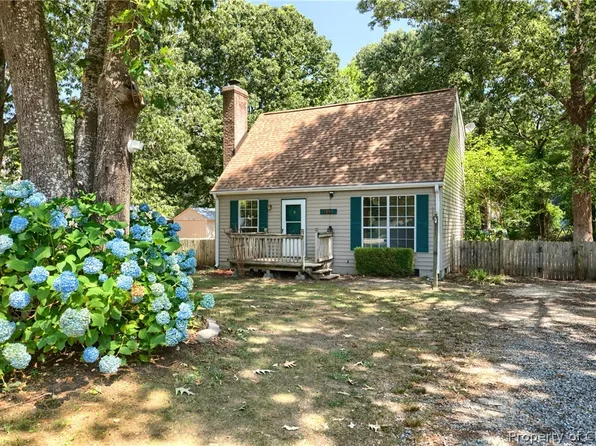 7093 Mackenzies Run, Hayes, VA 23072