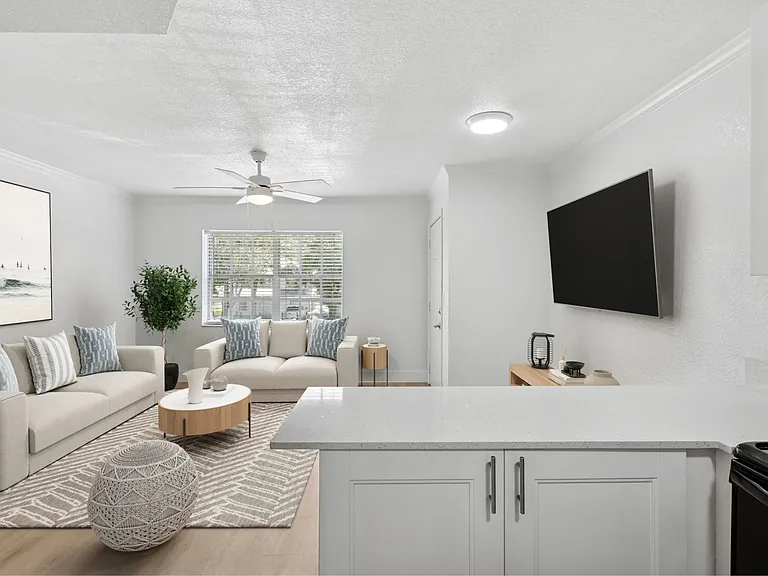 Harper Flats — Photo 1