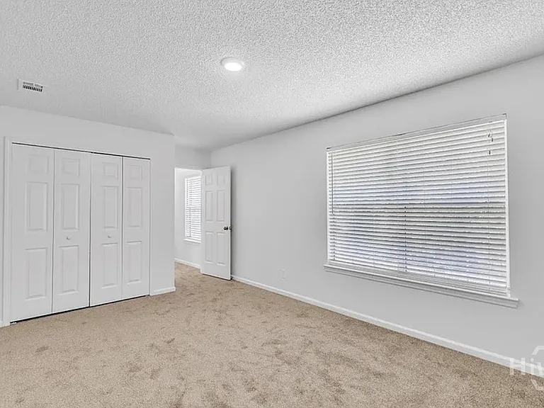114 Raindance Rd — Photo 7