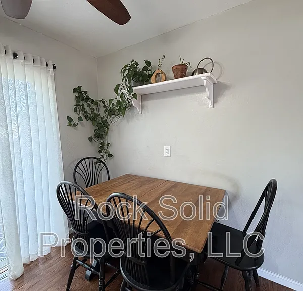 1008 Adams Ave — Photo 15