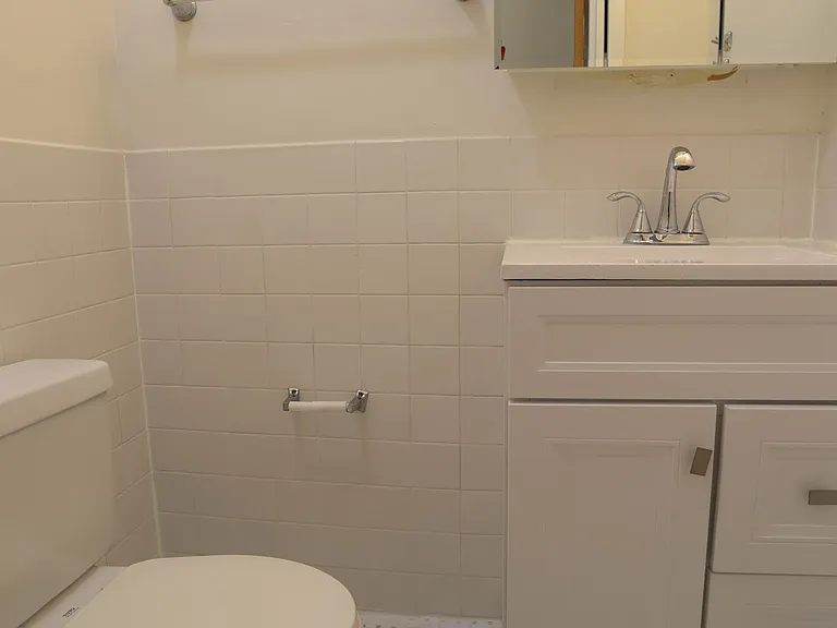 1400 W Taylor St — Photo 23