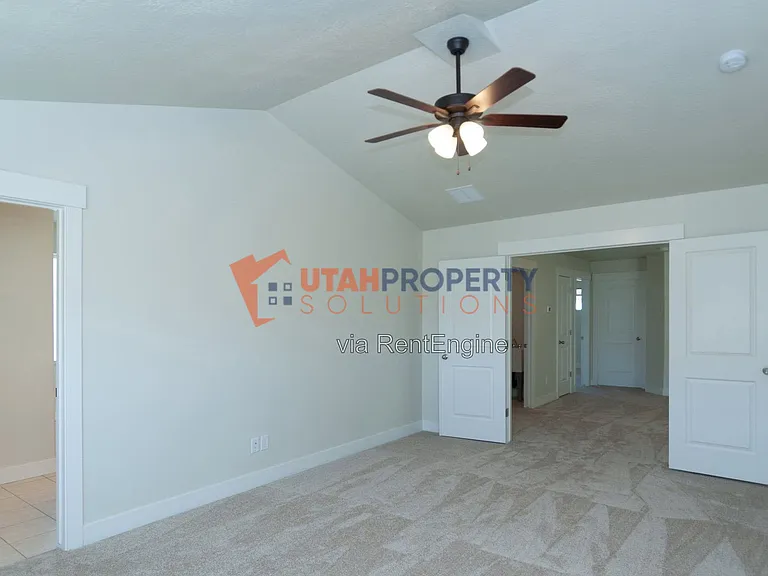 1353 W Quailhill Rd — Photo 17