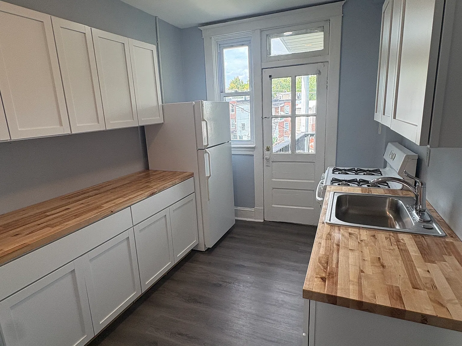 2 bed, 800 sqft, $1,000 — Photo 4