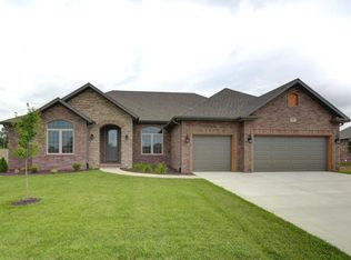 3627 W Wayland St, Springfield, MO 65807