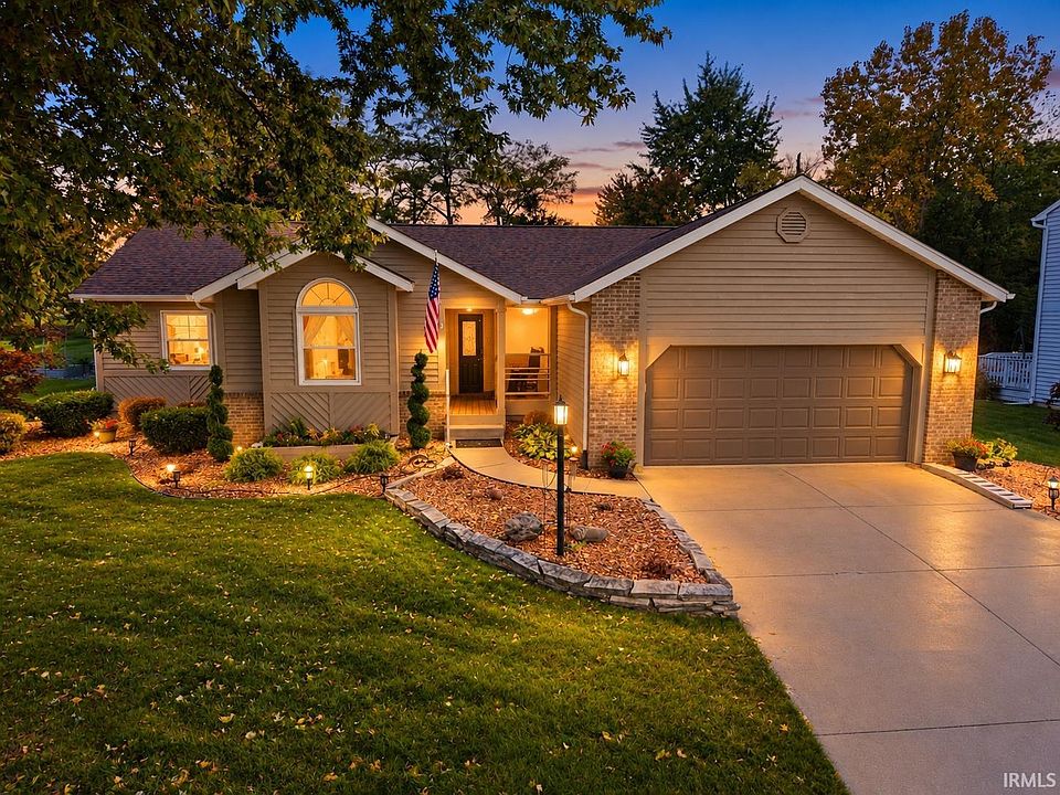 1st image of 1936 Hunters Ridge Dr
