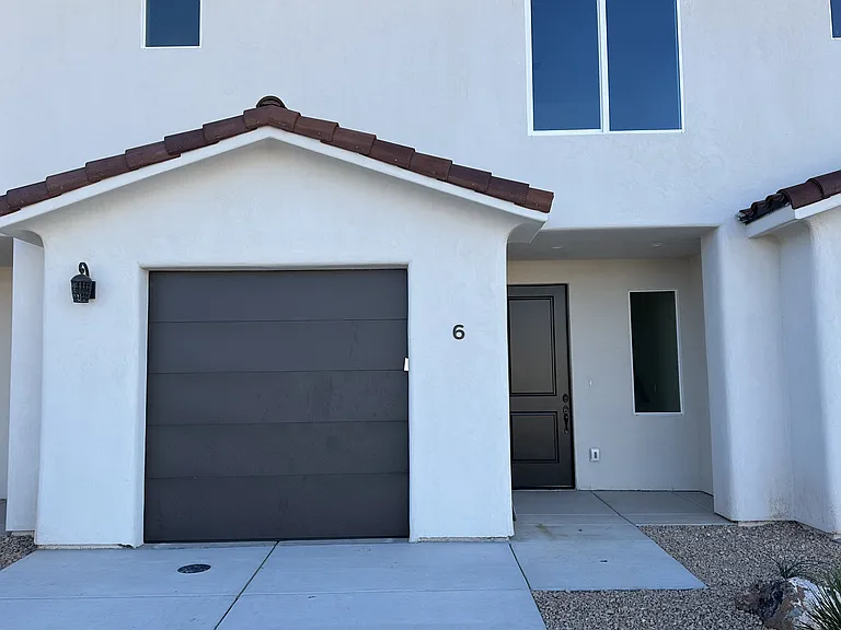 Front_12292025