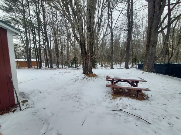 47 Mayville Road, Bethel, ME 04217