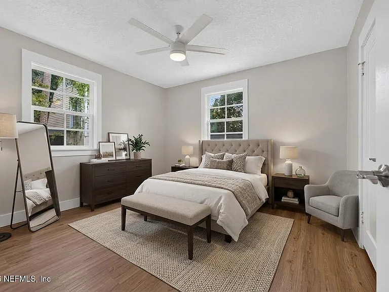 2247 Riverside Ave #3 — Photo 11