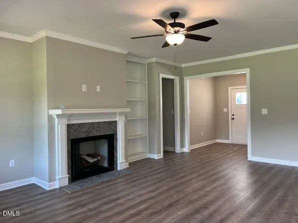 746 Olive Branch Dr, Smithfield, NC 27577