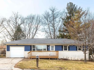 711 Lara Rd, Normal, IL, 61761