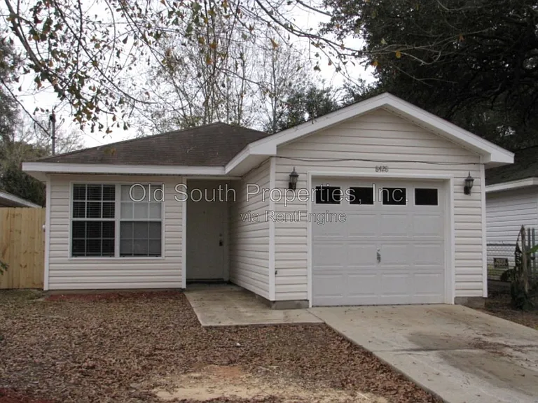 8428 Walnut Ave — Photo 1