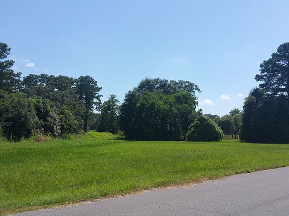 4th image of Plainview Dr